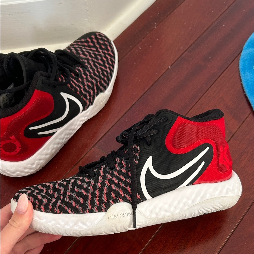 Nike KD Trey VIII Basketball Shoes